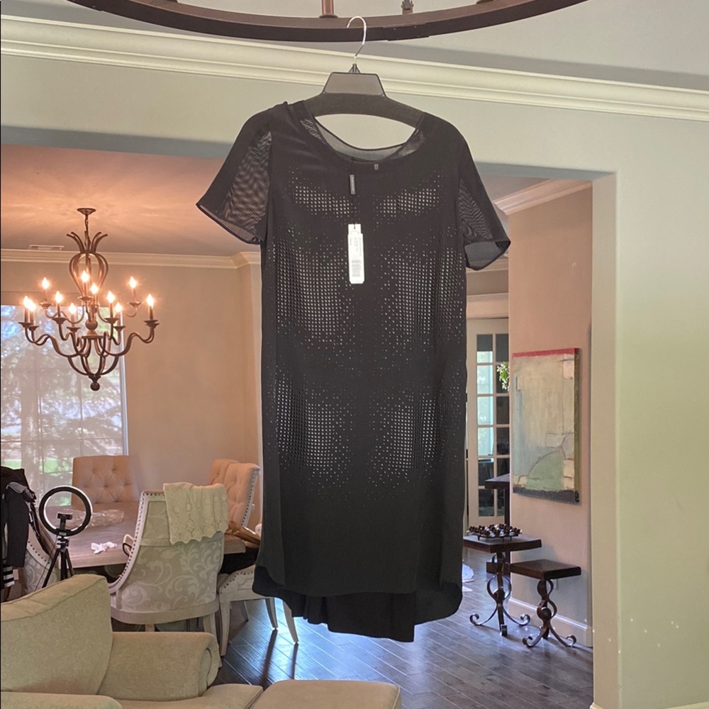Elie Tahari Black Sheer Short Sleeve Dress